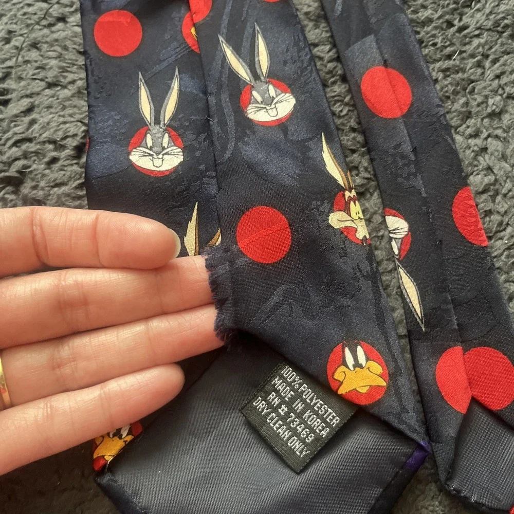 Warner Bros Looney Tunes Tie Men OS Black Red Character Polka Dot 90s Vintage
